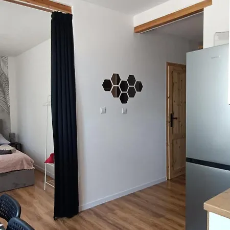 Apartament Cisza 아파트 오스트로다